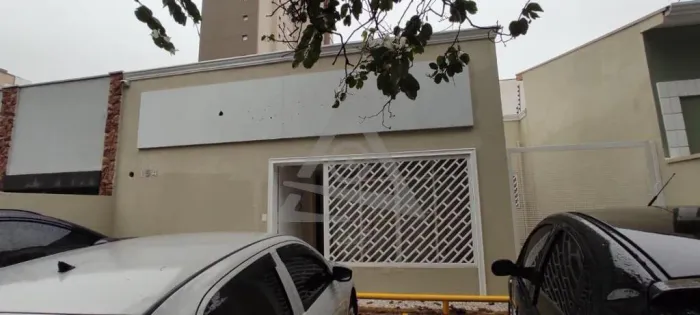 Casa para alugar em Campinas, Cambuí, com 3 quartos, com 117 m²