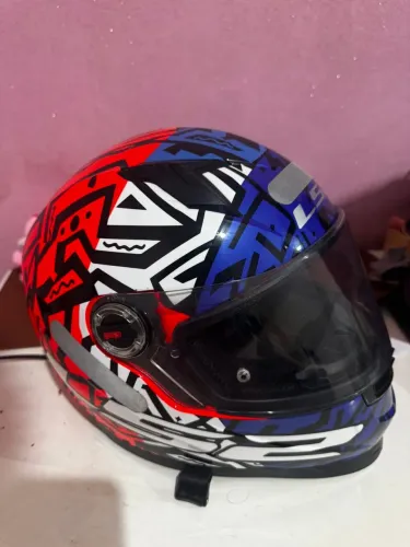 Capacete LS2