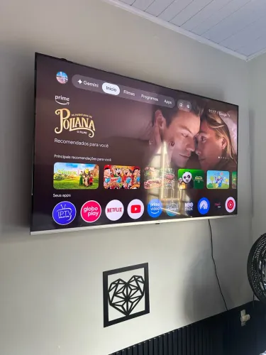 Tv smartv QLED 65 no plástico