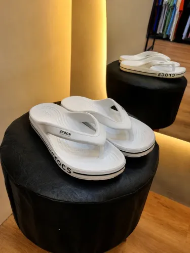 Chinelo Crocs