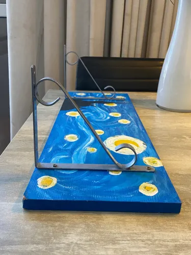 Prateleira com pintura 100% feita à mão | Noite Estrelada de Van Gogh