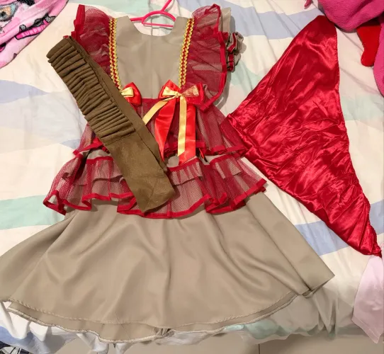 Vestido com acessórios de Cangaceira ( 5-6 anos) 