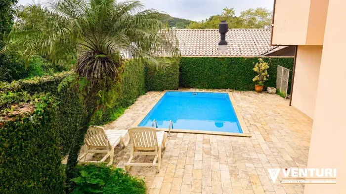 Casa com 4 dormitórios à venda, 208 m² por R$ 1.000.000,00 - Itoupava Norte - Blumenau/SC