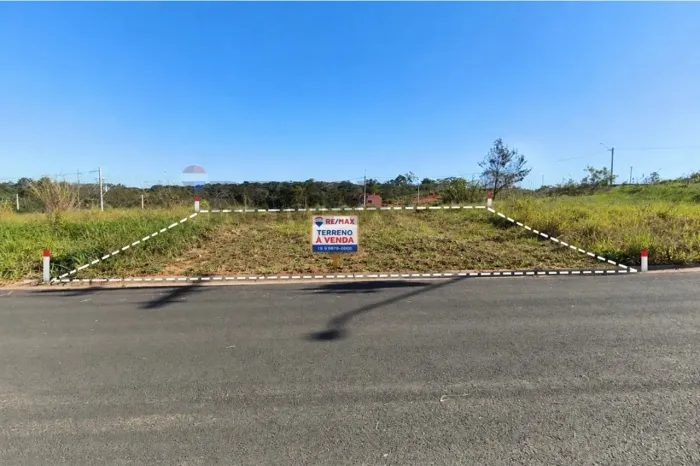 terreno a venda 160 metros -Jardim Itamaracá, Itapira 98.000,00 aceita financiamento