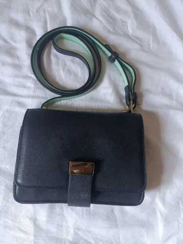 Bolsa da Zara  usada azul escuro com alça 