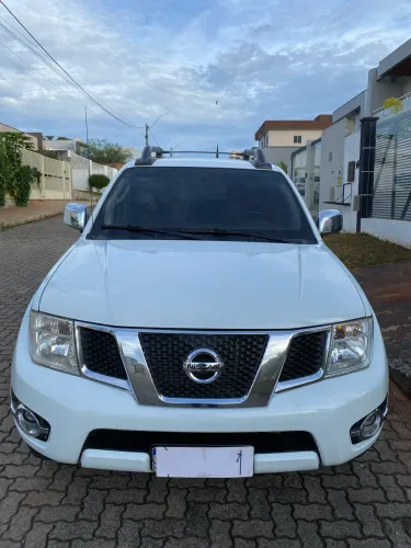 Nissan Frontier SL CD 4X4 2.5tb Diesel AUT 2016