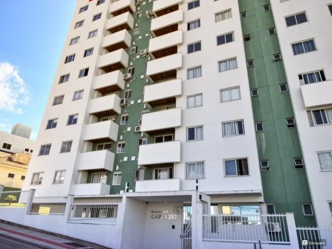 Apartamento à Venda, em Condomínio Fechado, no Pagani, Palhoça, SC, com 2 quartos (sendo u