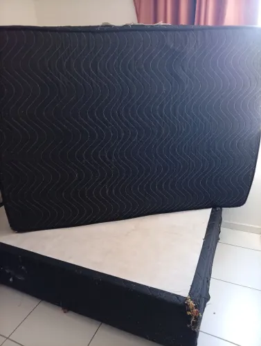 Cama box casal ( não entrego)