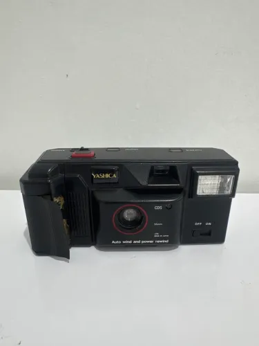 Camera yashica para decoração