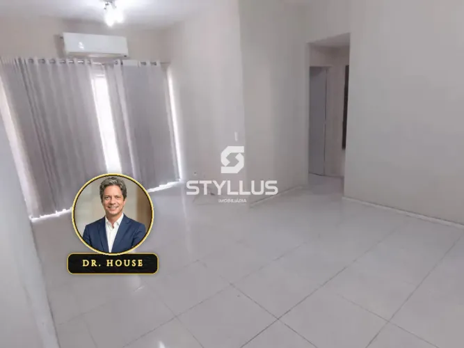 Apartamento com Varanda e 2 Quartos em Engenho de Dentro! M98A