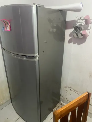 Geladeira frost free