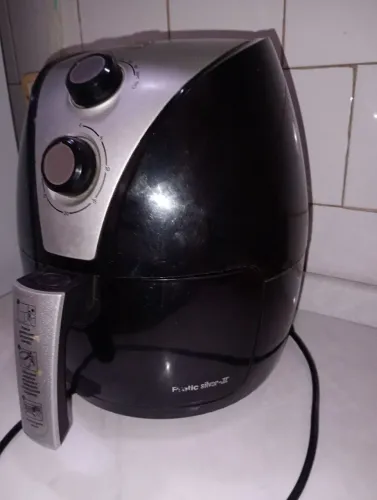 Vendo Airfryer Mondial
