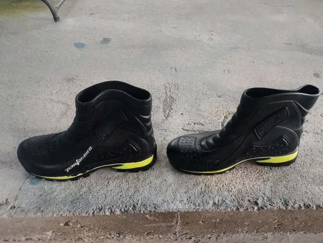 Bota de chuva n* 41