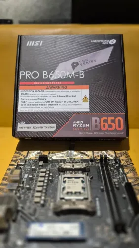 KIT UPGRADE AM5 (MSI PRO B650M-B + Ryzen 7 7700)