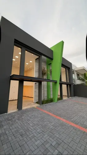 Prédio Comercial Ideal para Clinicas ou Escritórios