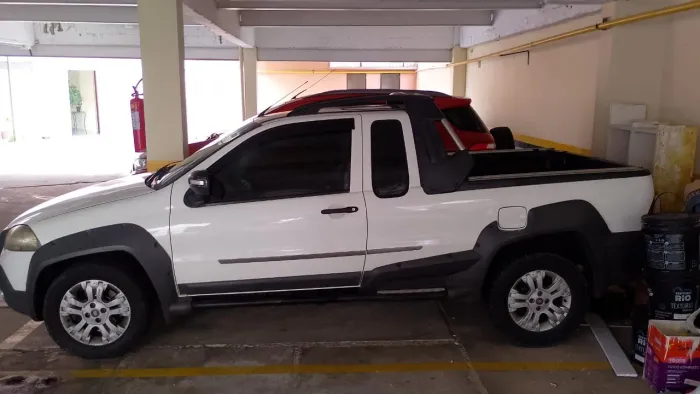 Fiat Strada Adventure 1.8/ 1.8 Locker Flex CE 2012
