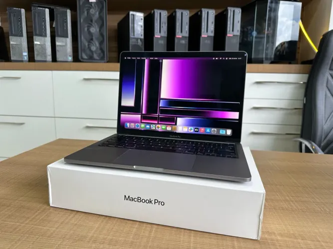 macbook Pro 2020 RAM 16gb SSD 512gb na caixa completo