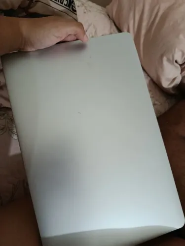 Vende-se notebook lenovo em perfeito estado.