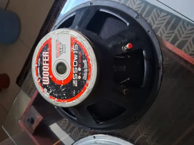 Vendo par de alto-falante oversound 550 estado de novo