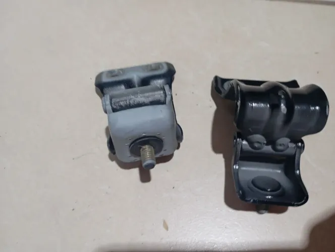 Dobradiças da tampa traseira do Audi A3 99 original