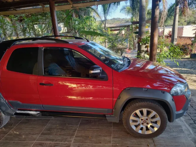 Fiat Strada Adventure1.8/ 1.8 Locker Flex CD 2016