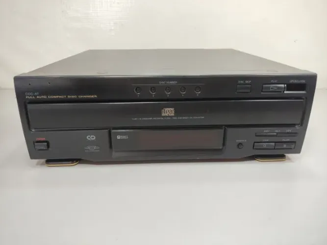 Com Defeito LEIA a Descrição  - CD Player Carrossel Gradiente Cdc-at Lpf (Usado)