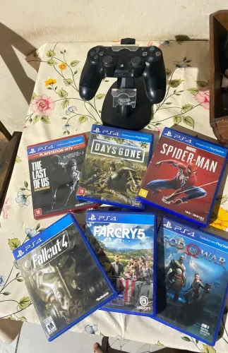 1 controle original ps4 e 6 jogos