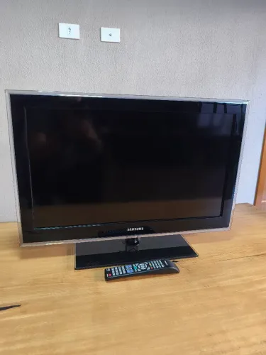 Televisão Samsung LCD 32 Polegadas