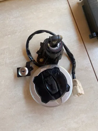 Peças Kawasaki z400