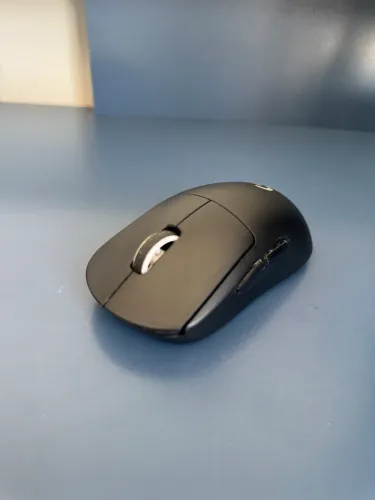 ? LOGITECH G PRO X SUPERLIGHT 2 