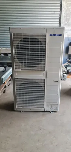 Condensadora Samsung 13.500btus