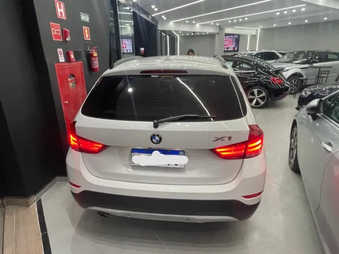 BMW X1 Sdrive 18I 2.0 16V 4X2 Aut. 2013