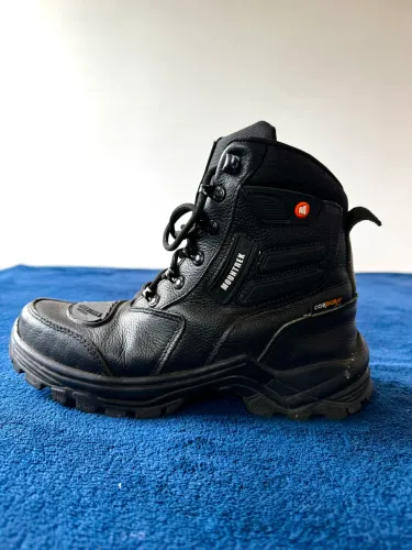 Coturno cano longo Trekking