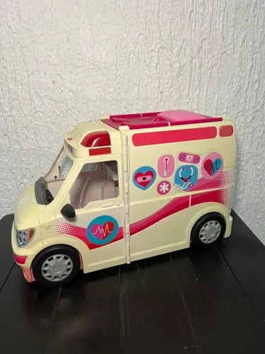 Ambulância da Barbie