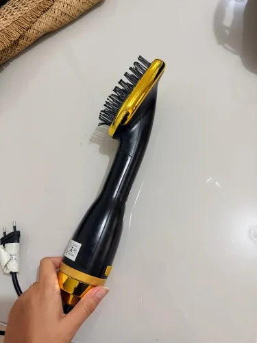 Secador de Cabelo e Escova Alisadora
