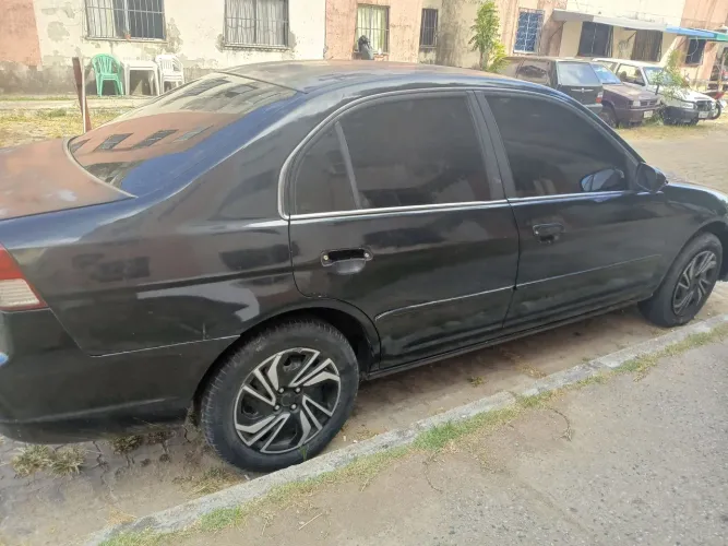 Honda Civic Sedan Lx/lxl 1.7 16V 115cv Aut. 4P 2002