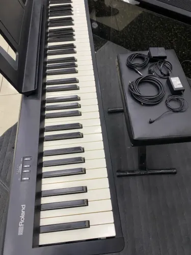 ROLAND FP-10 | KIT COMPLETO PIANO DIGITAL