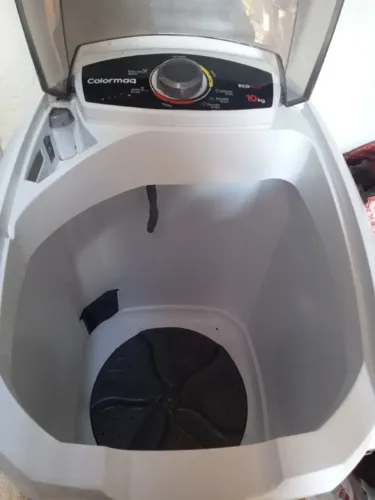 Tanquinho de lavar roupa 