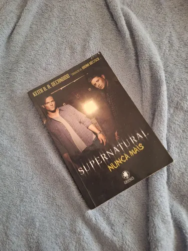 Livro Supernatural -Nunca Mais