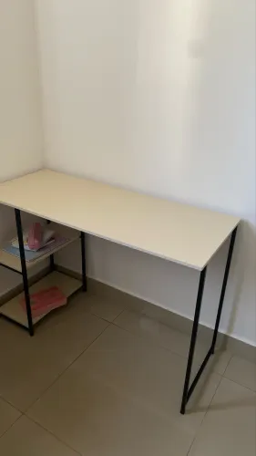 Mesa escrivaninha