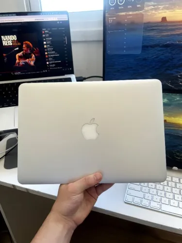 MacBook Pro 2015 | 8GB RAM | SSD 128GB | Bem conservado