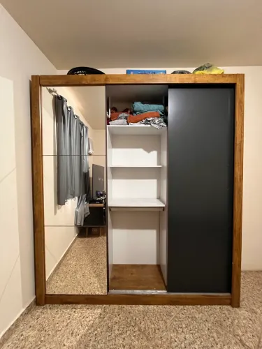 Guarda-roupa Solteiro - 1,90 X 2,10 X 40 cm