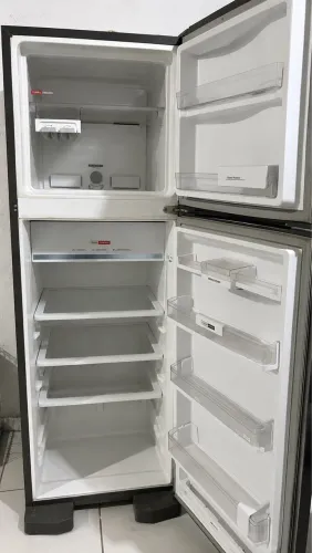 GELADEIRA BRASTEMP COM DEFEITO