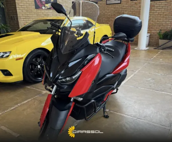 YAMAHA XMAX 250 2022
