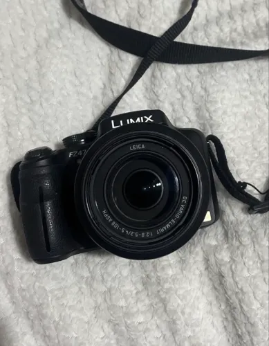 Camera digital lumix fz47