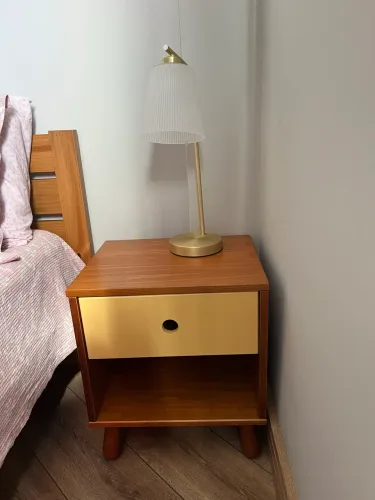 Mesa de Cabeceira nova TokStok