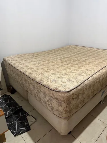 Cama box