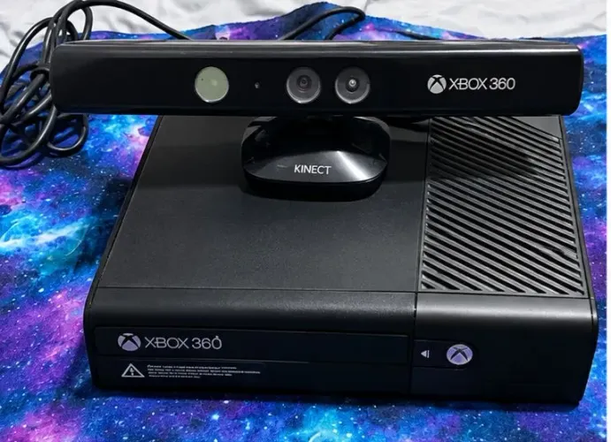 Vendo Xbox 360 com defeito e Kinect