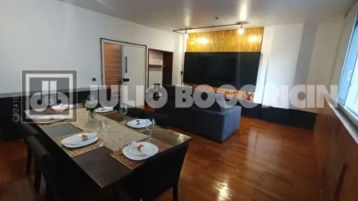 Ipanema, próximo Anibal de Mendonça, andar alto, sala, 3 quartos, suíte, garagem