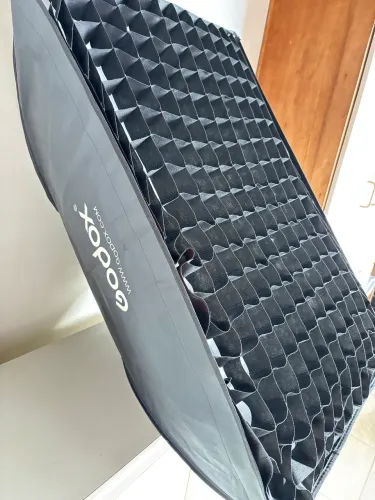 Softbox 60x90 Com Grid Godox Bowens Para Flash De Estúdio